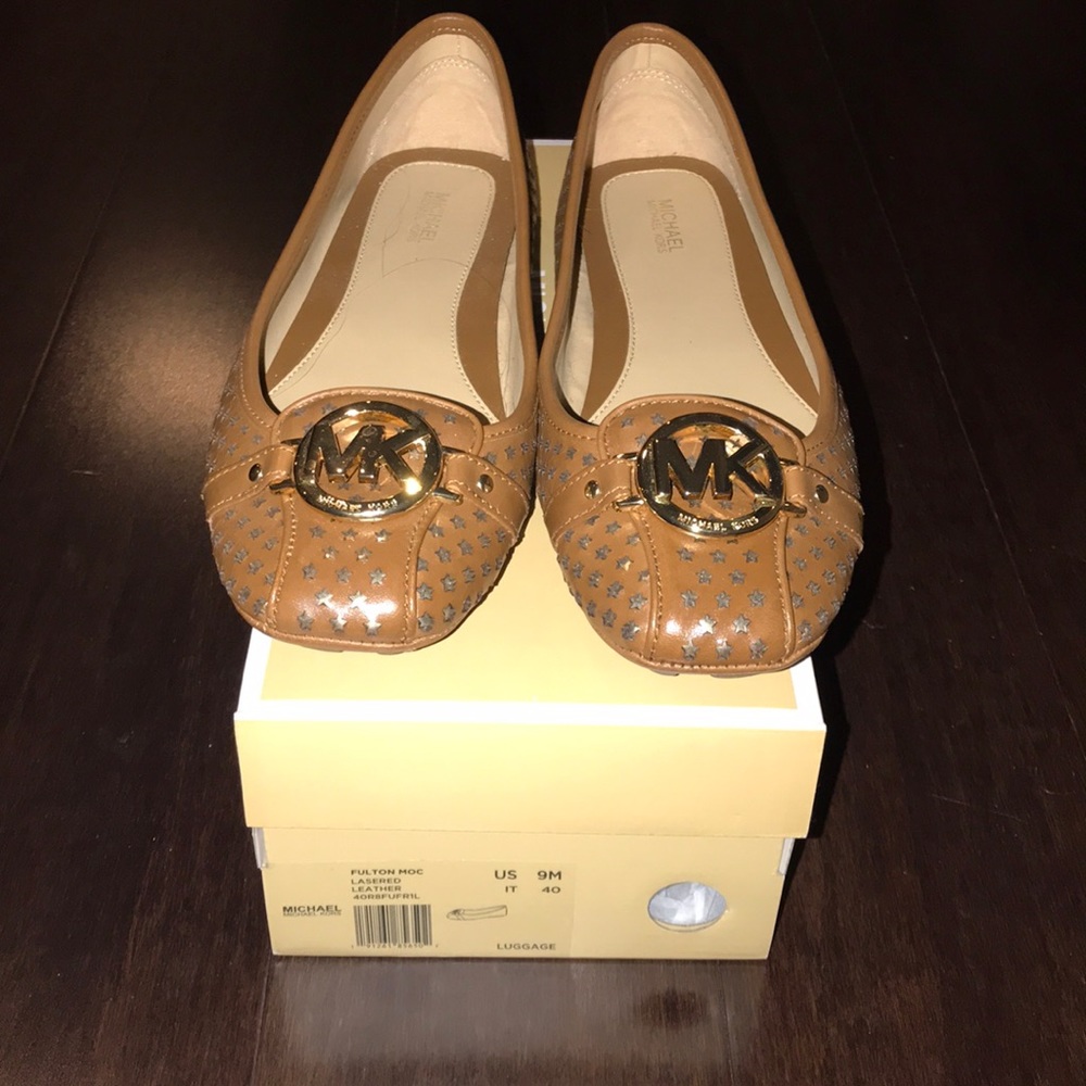 Michael Kors Fulton flats - luggage w/gold stars